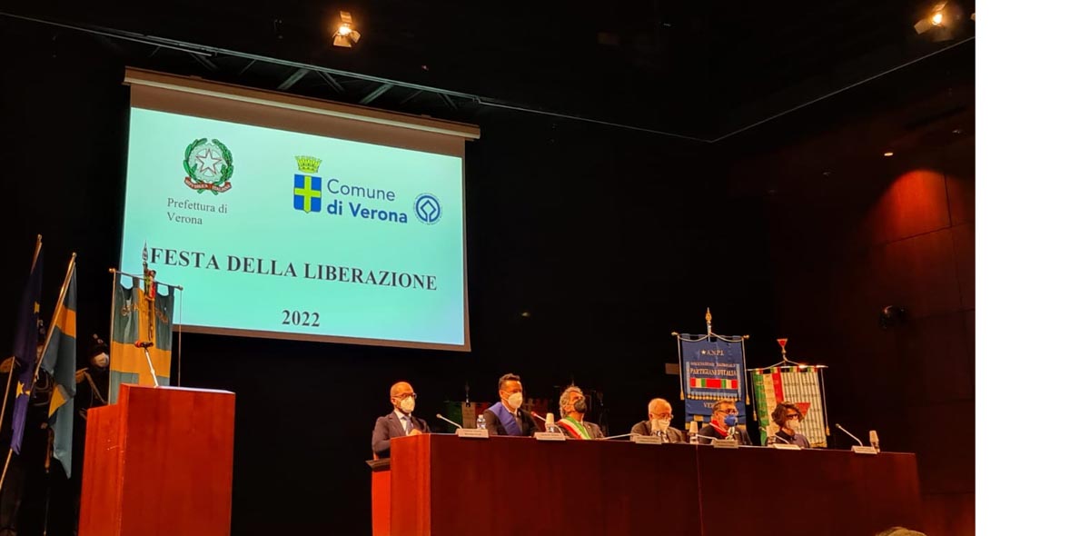 25 aprile 2022 palco ufficiale