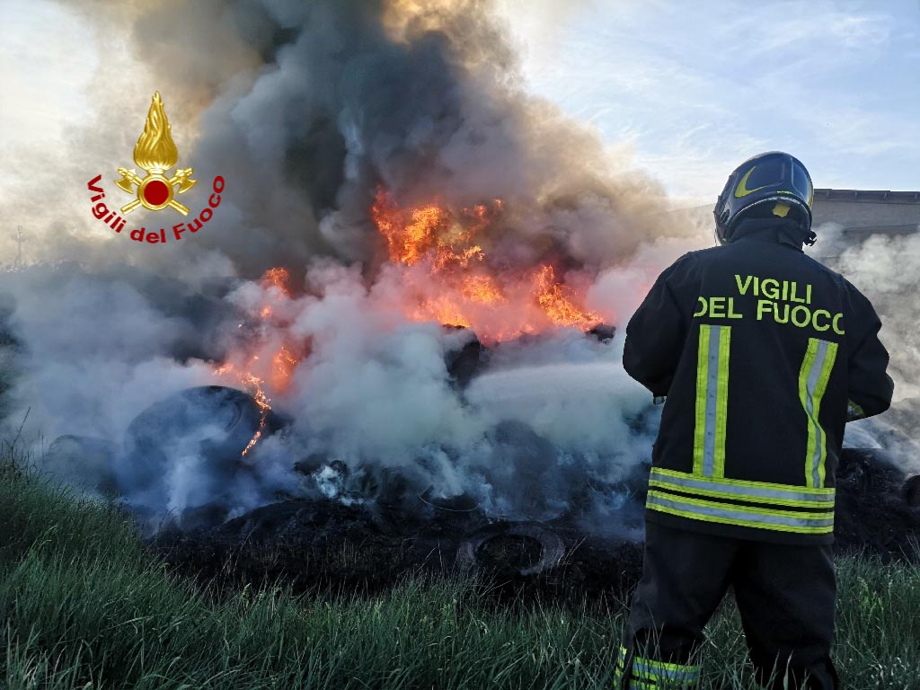 Incendio Palù azienda agricola