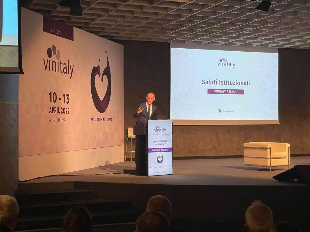 Luca Zaia al Vinitaly 2022