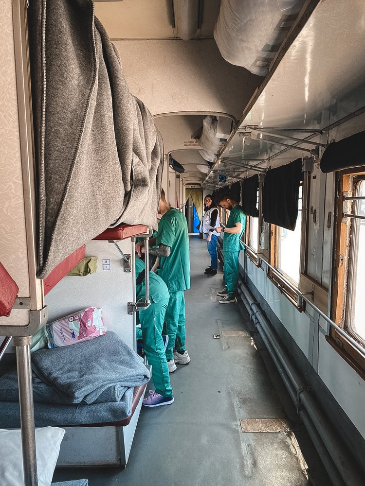Medici Senza frontiere treno Ucraina pazienti