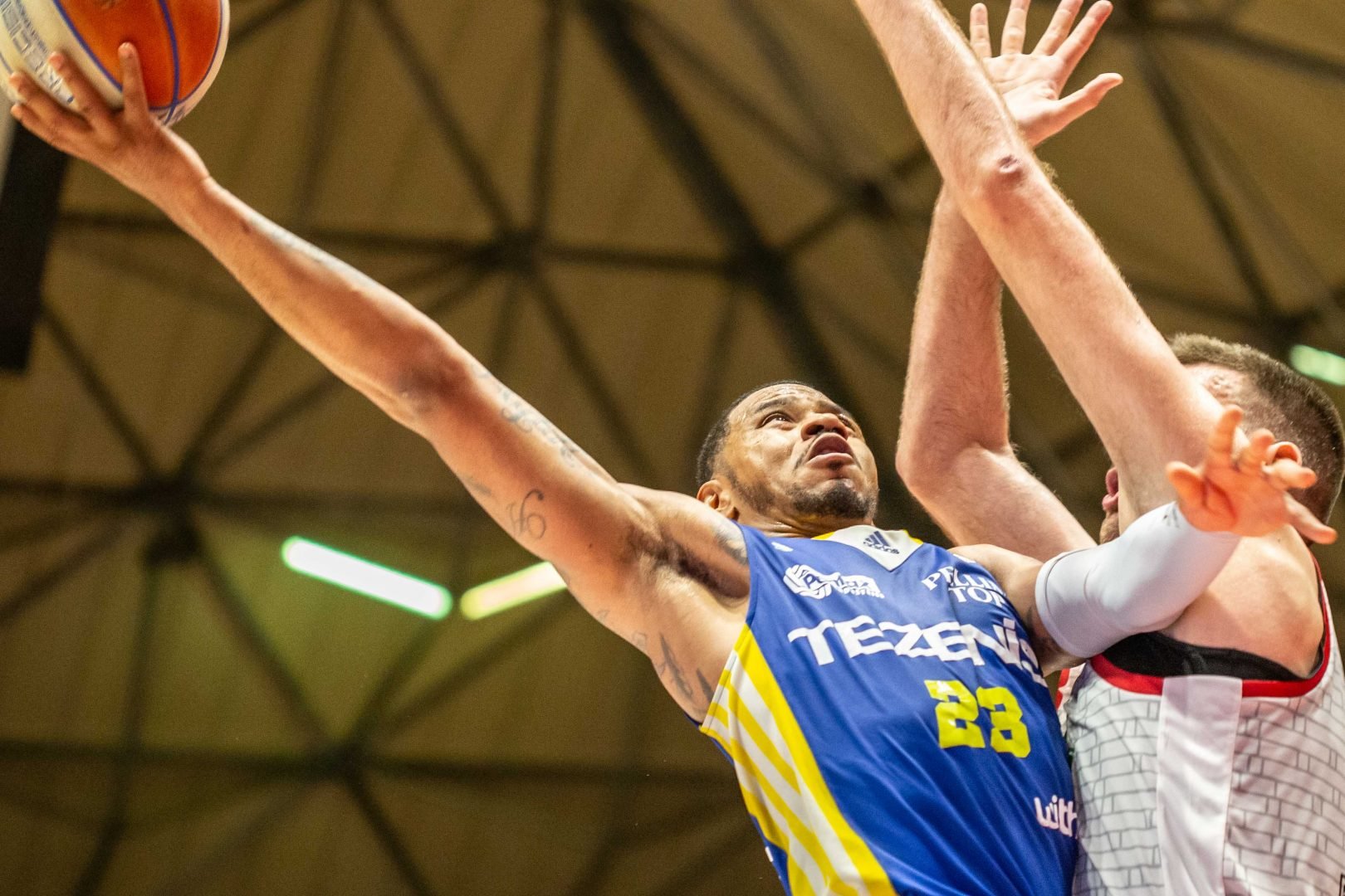 tezenis verona-pistoia