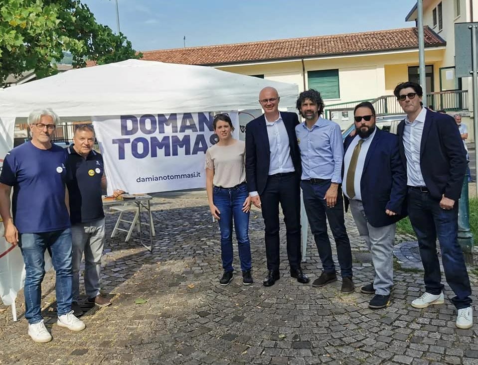 Federico D'Incà, Damiano Tommasi, Movimento 5 Stelle