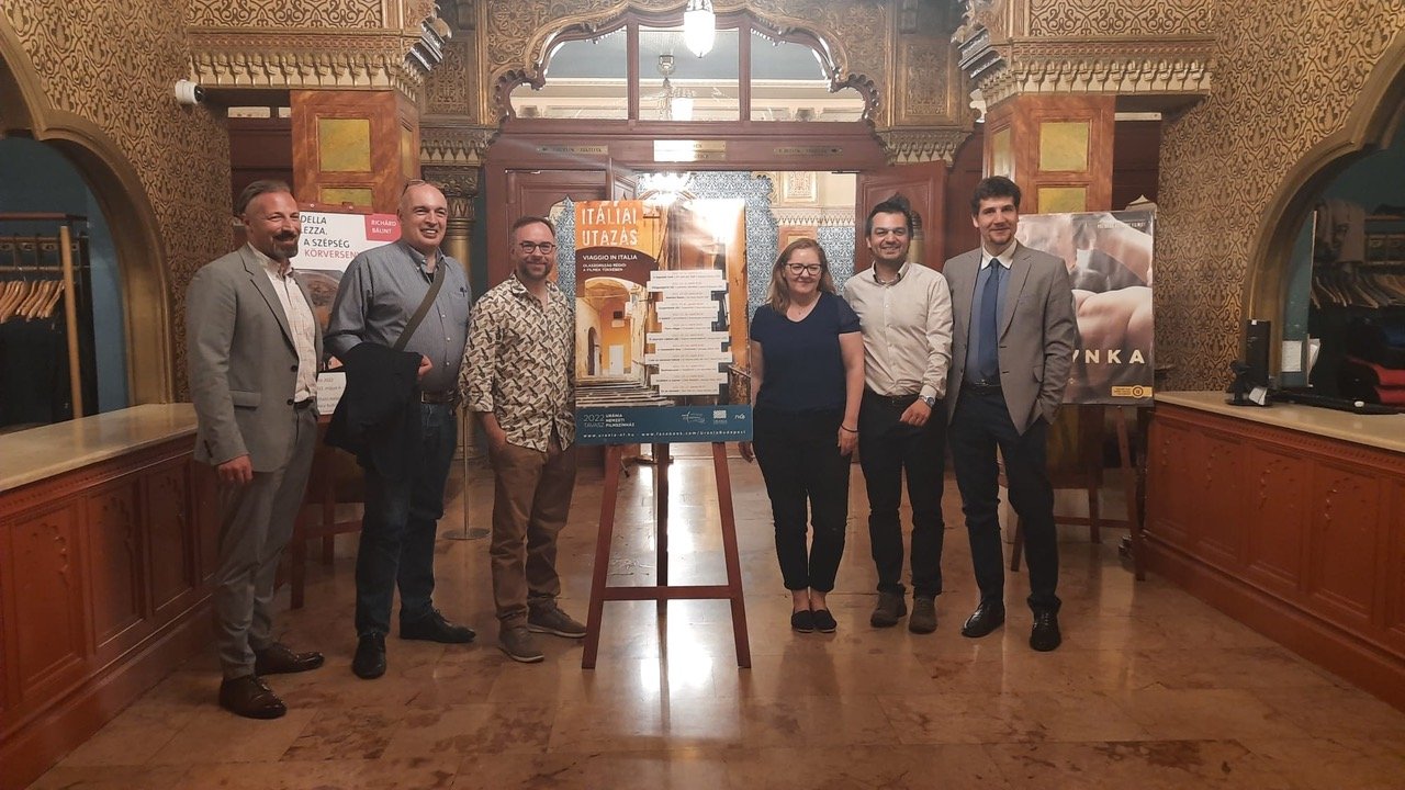 Alberto Rizzi Cinema Urania Si muore solo da vivi film