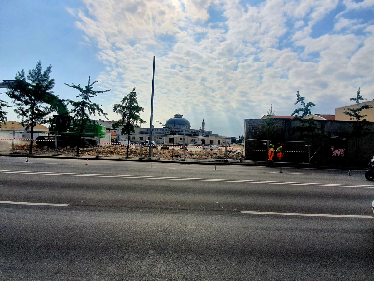 Verona abbattuto muro ghiacciaia ex magazzini generali