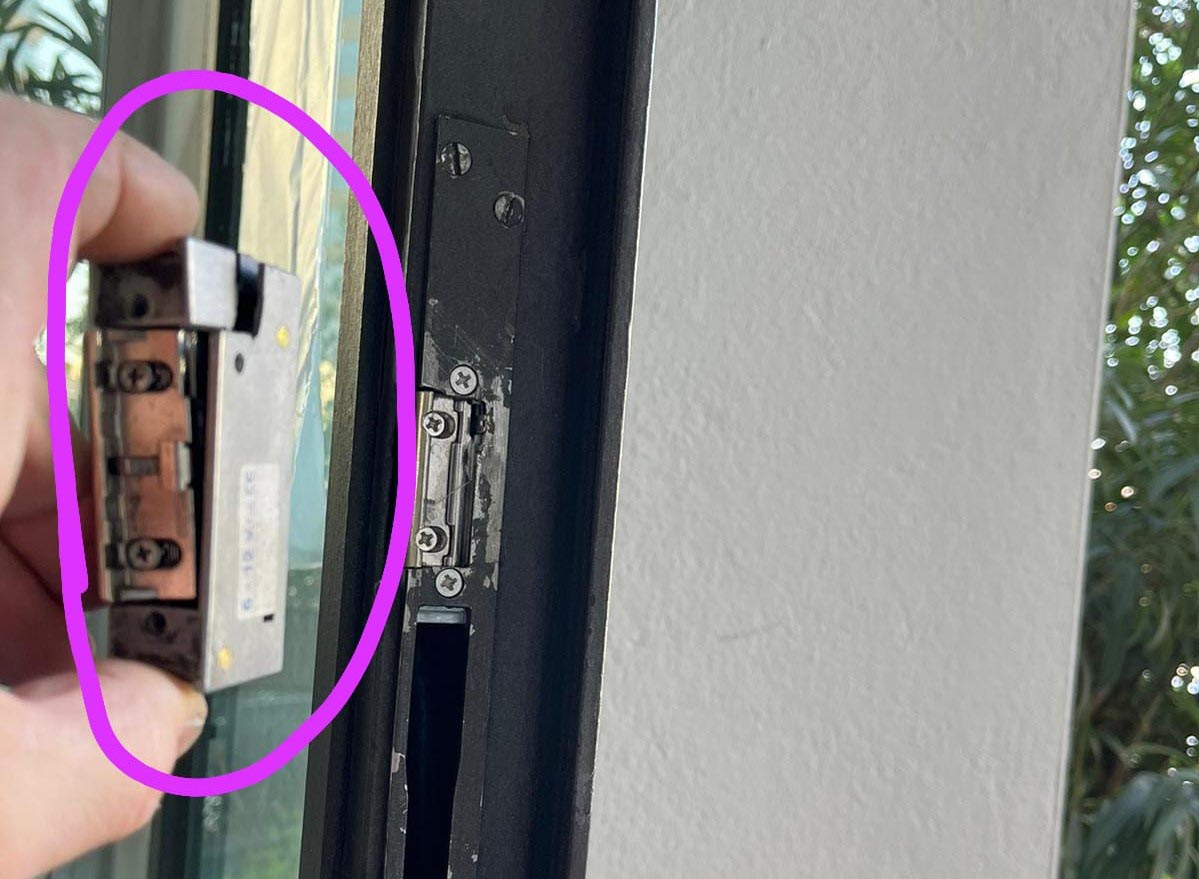 tentativo di scasso sede campagna Flavio Tosi