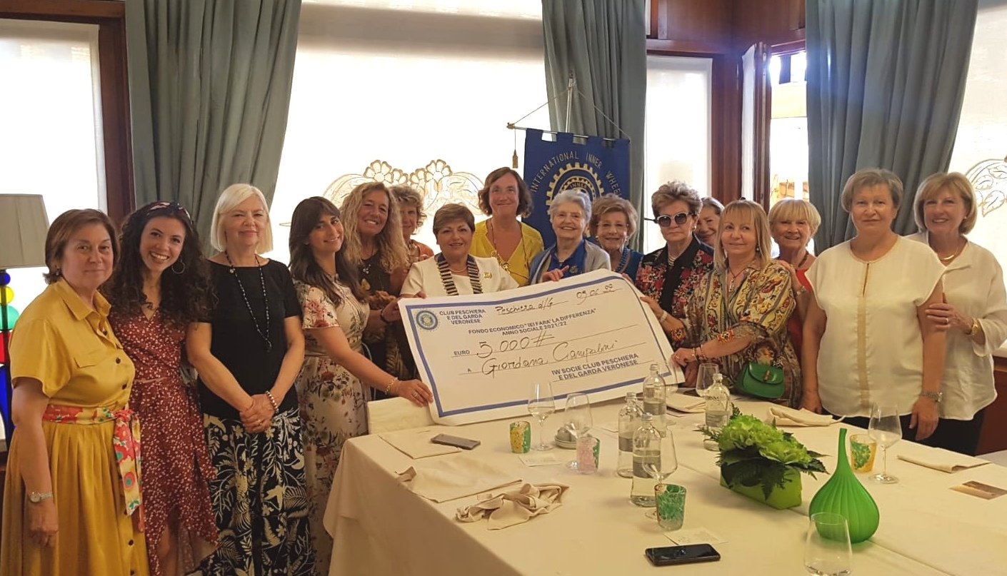 Consegna del premio a Giordana Ciampalini