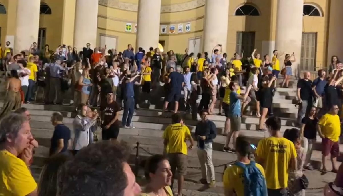 piazza bra festa bella ciao