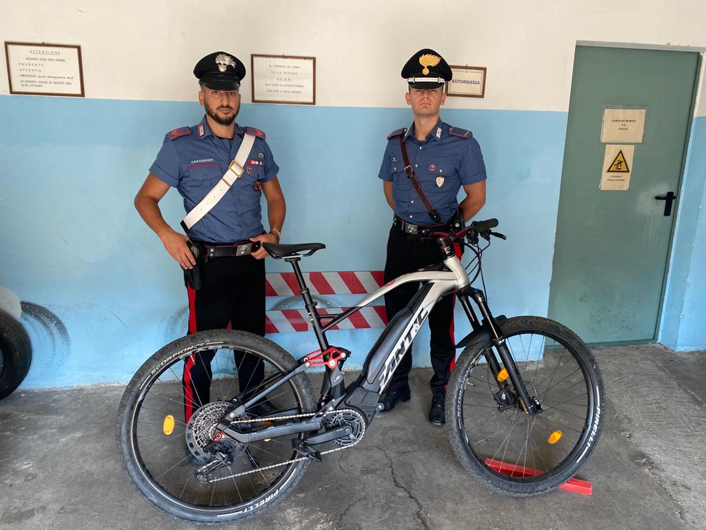 Carabinieri Malcesine bicicletta rubata