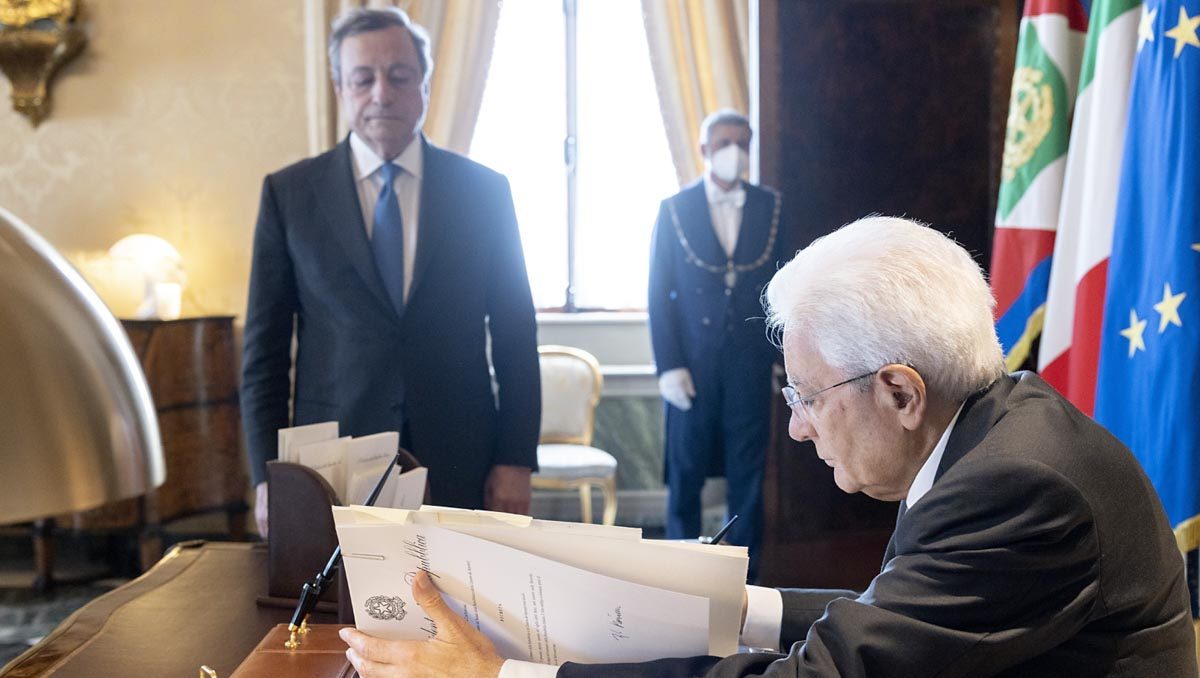 Il Presidente Mattarella firma lo scioglimento delle Camere