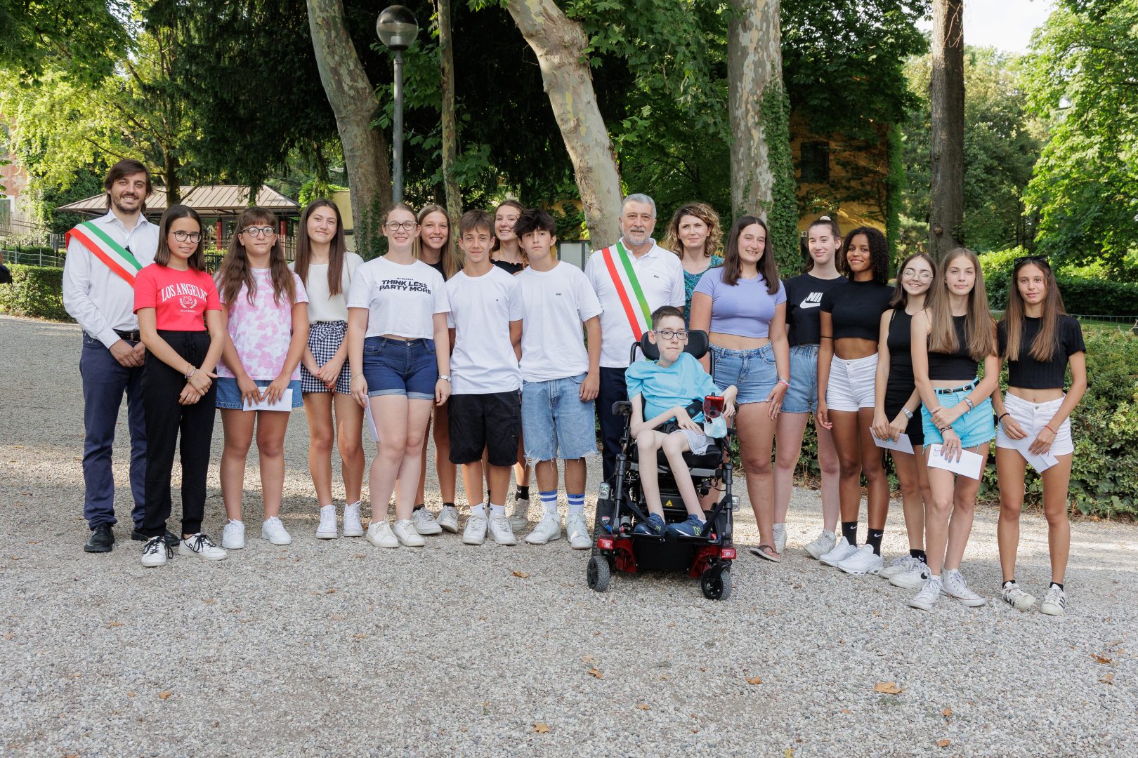 I ragazzi premiati dell'istituto comprensivo Antonio Pisano di Caldiero.