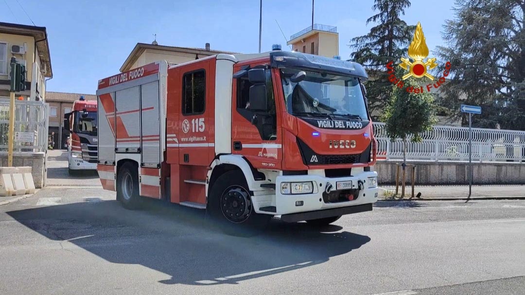 Pompieri Veronesi verso Trieste - Vigili del fuoco (2) incendio generico generica