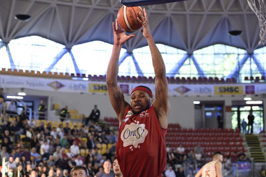 Taylor Smith Scaligera Basket