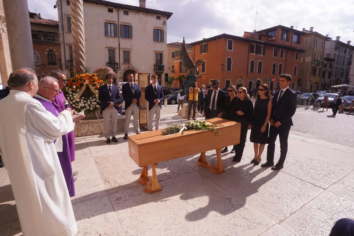 Funerale Andrea Riello