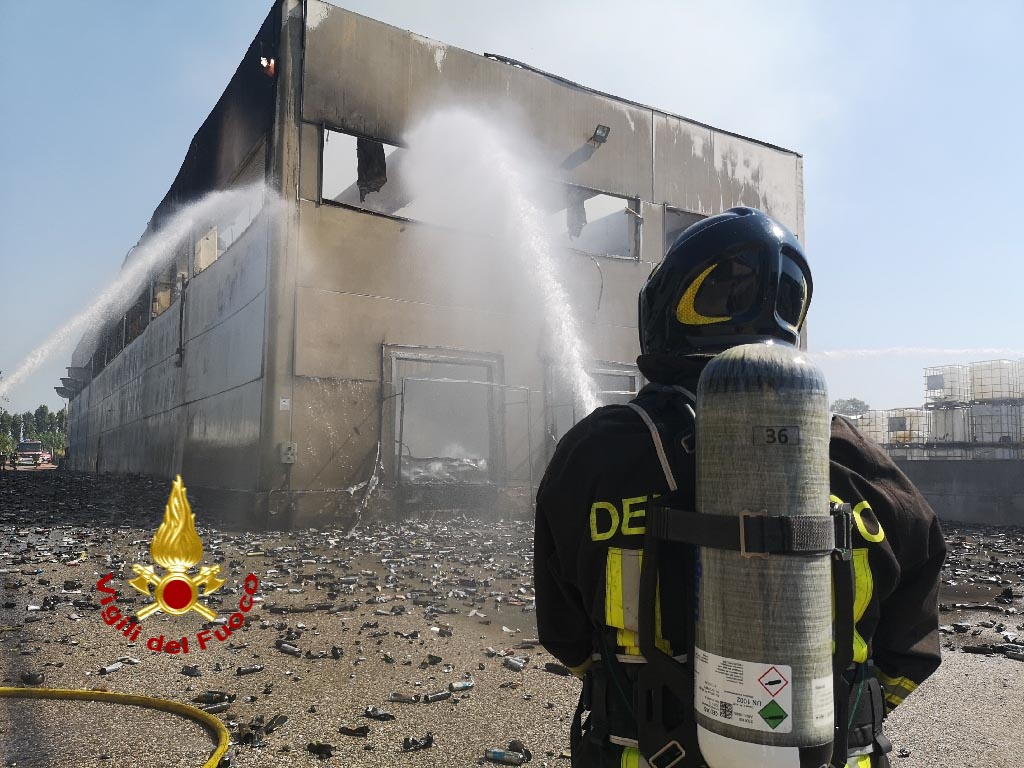 Incendio Castel d'Azzano