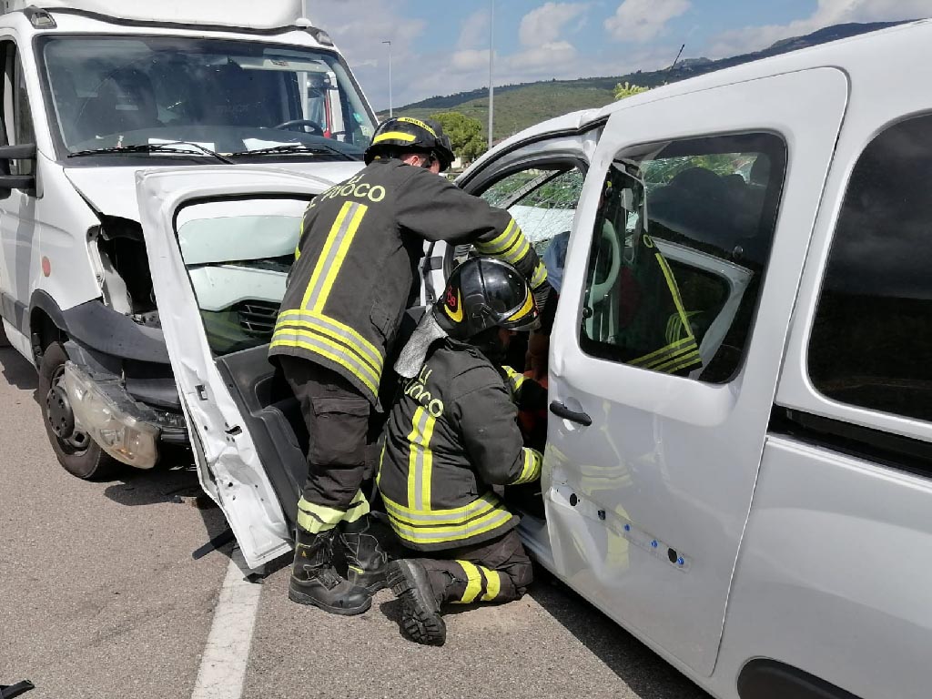Incidente Vigili del fuoco Trezzolano