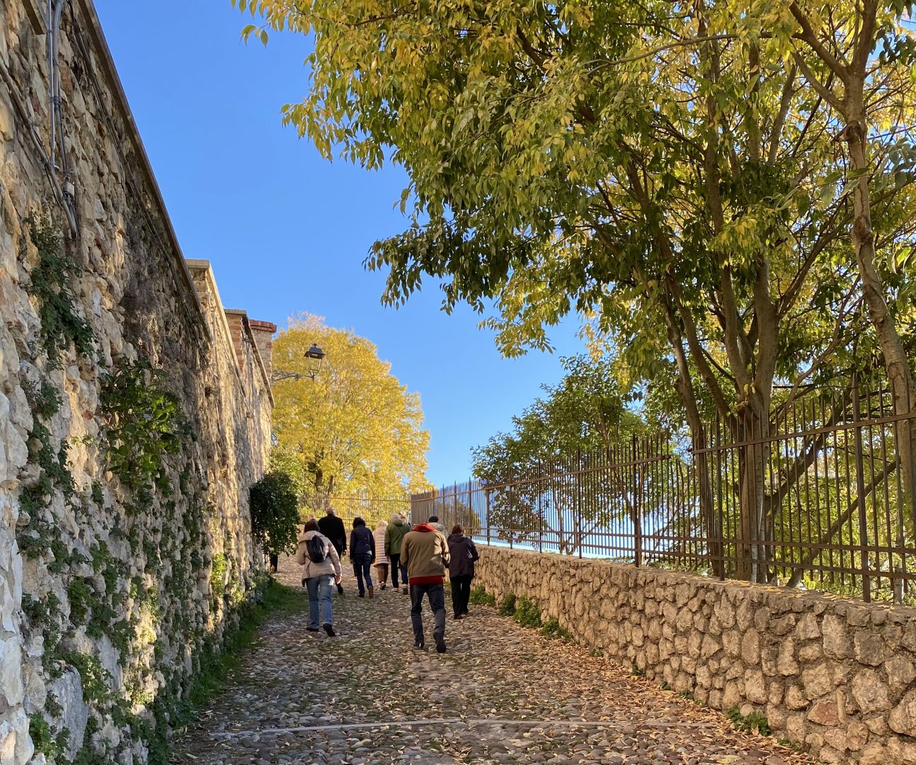 Verona Minor Hierusalem passeggiata Verona