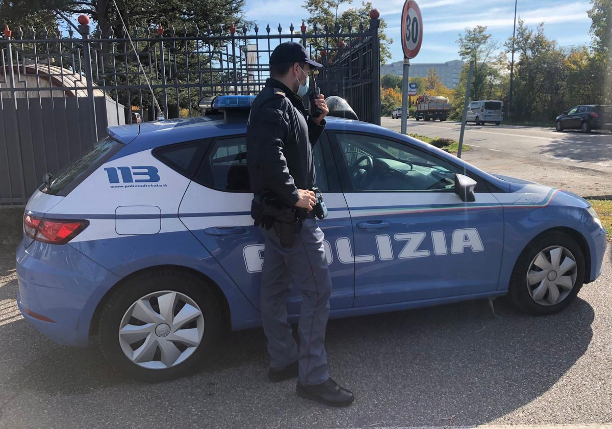 Polizia - strada La Rizza - droga