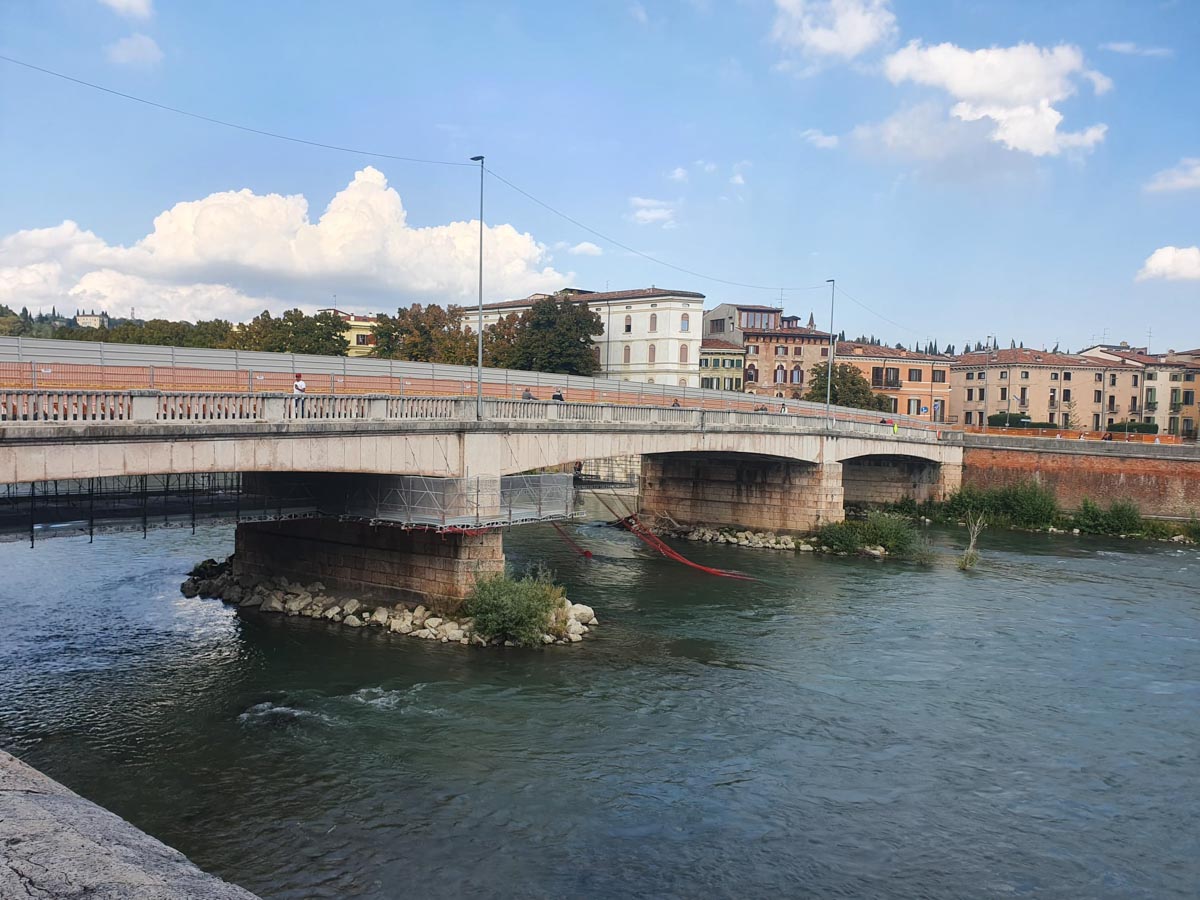 Ponte Nuovo con i ponteggi