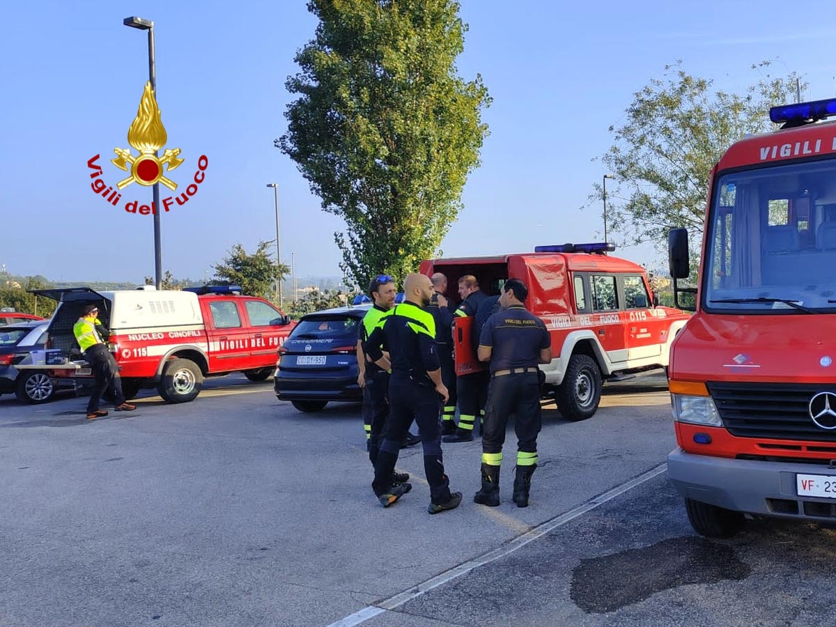 Vigili del fuoco ricerche scomparsi