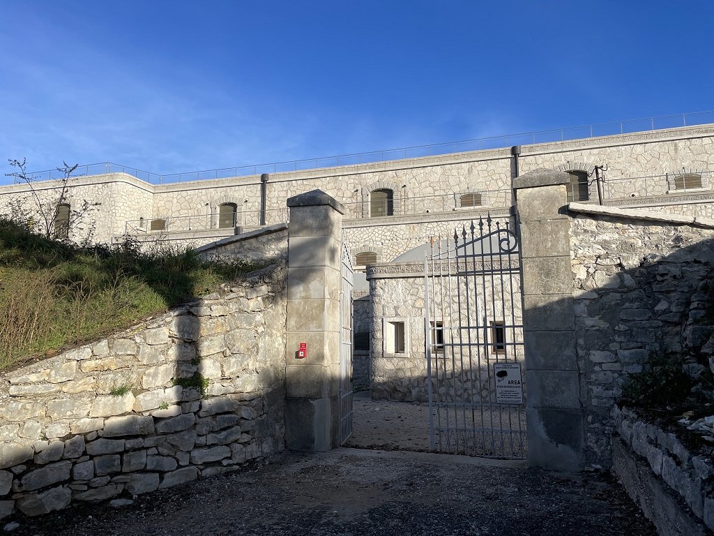 Forte Tesoro Sant'Anna d'Alfaedo