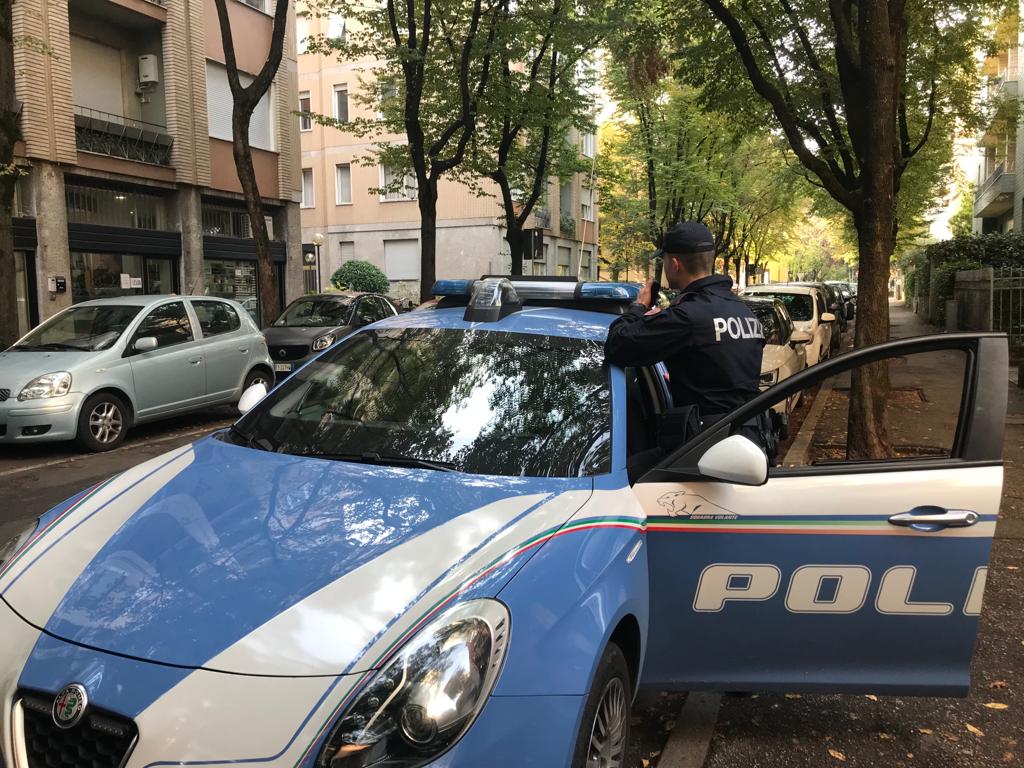 Polizia furto in abitazione