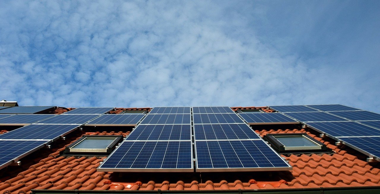 Pannelli solari fotovoltaico comunità energetiche