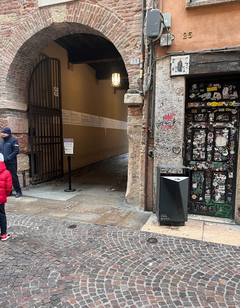 Il bacio Hayez - Casa di Giulietta