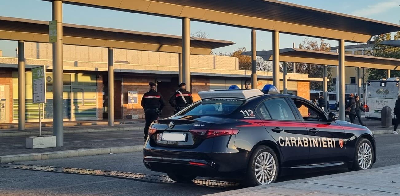 carabinieri tentato furto moto