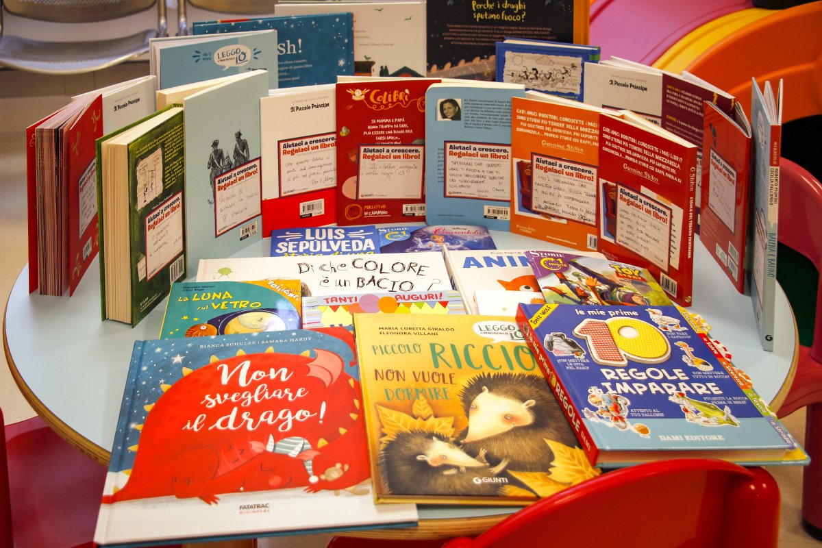 Donazione libri Pediatria Legnago 3