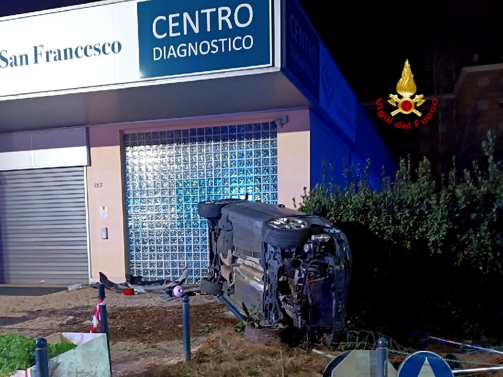 incidente via unità d'italia