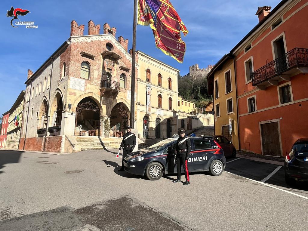 Soave arresto documenti falsi