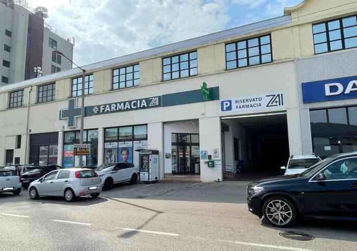 La farmacia in via Francia 1.