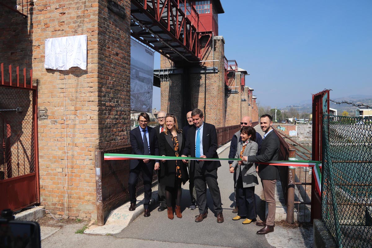 Diga del Chievo - centenario - Taglio del nastro