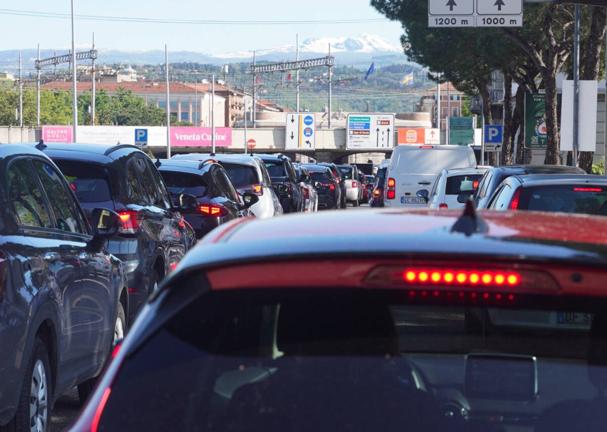 Traffico a Verona per i cantieri filobus mercoledì 26 aprile 2023