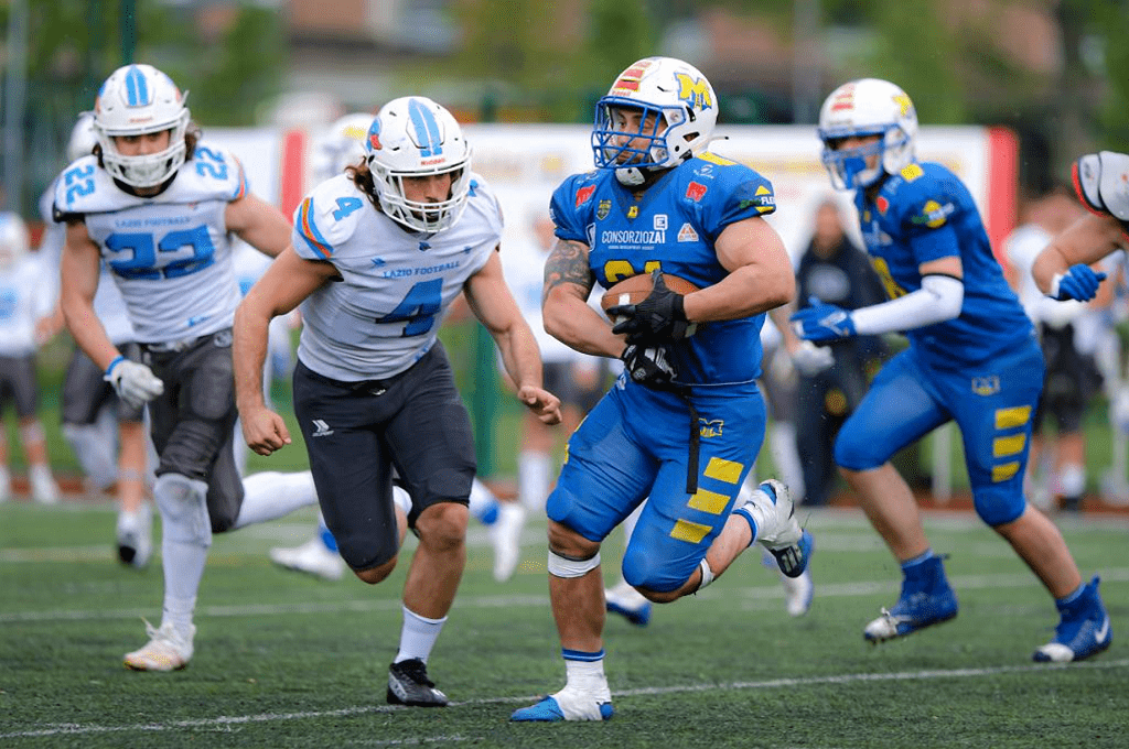 Il runningback scaligero Manuel Savoia