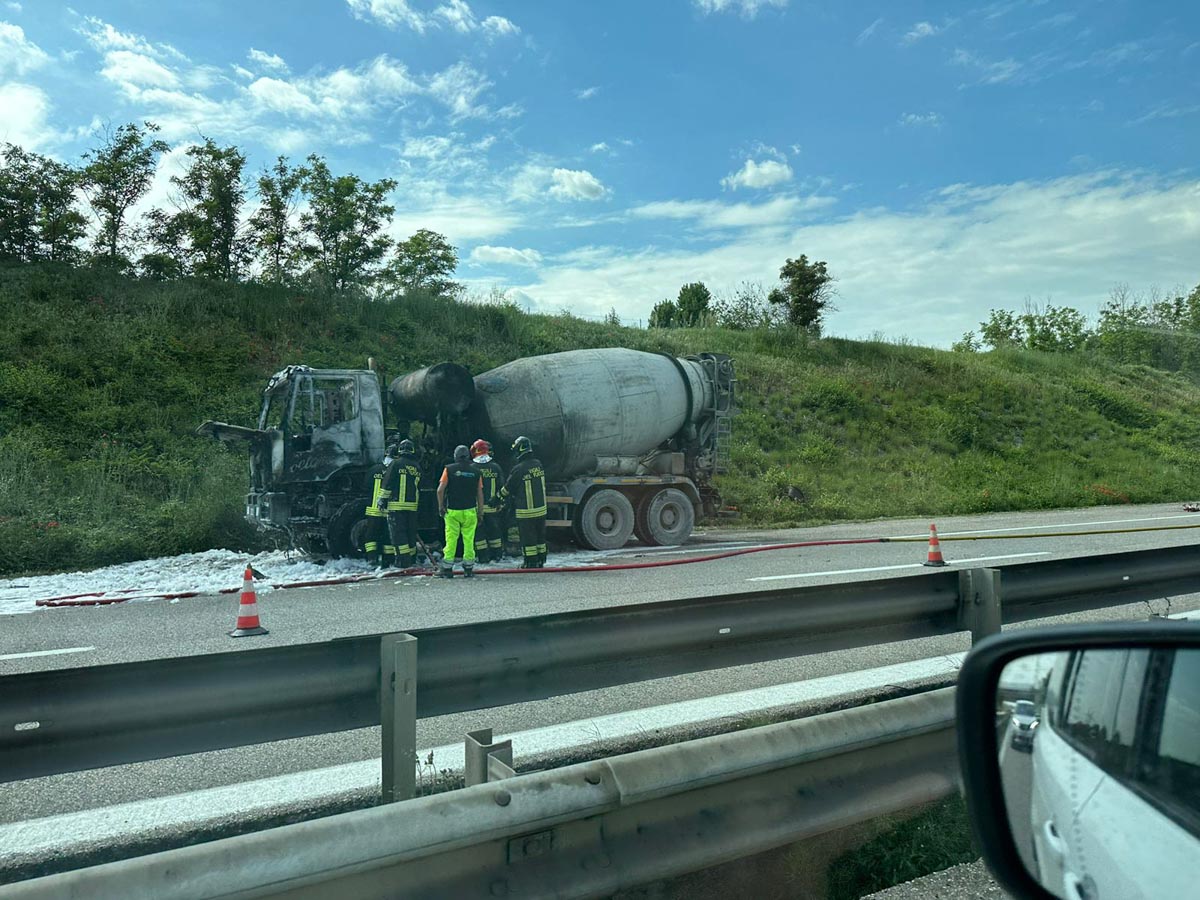 Betoniera tangenziale