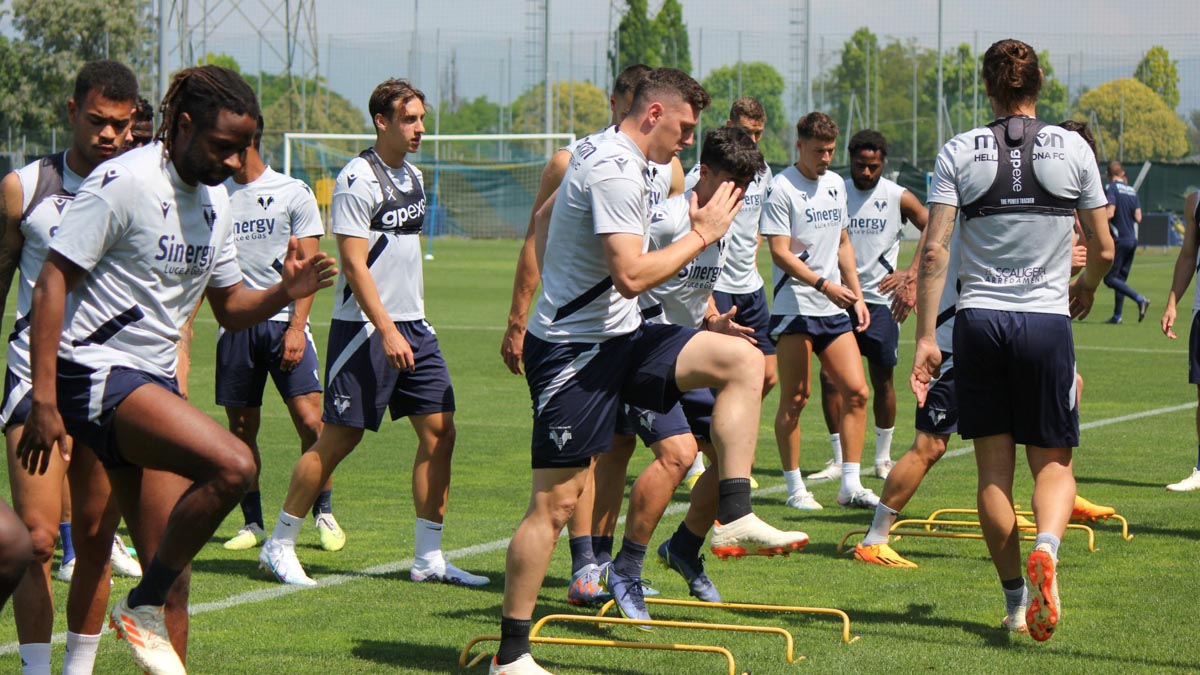 Hellas Verona allenamento