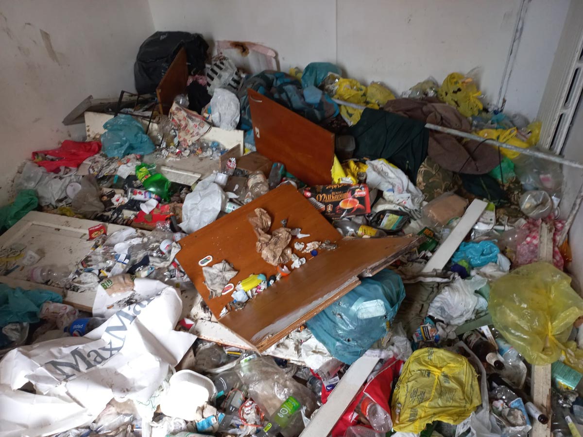 Polizia locale Verona - sgombero via Volta 26.05