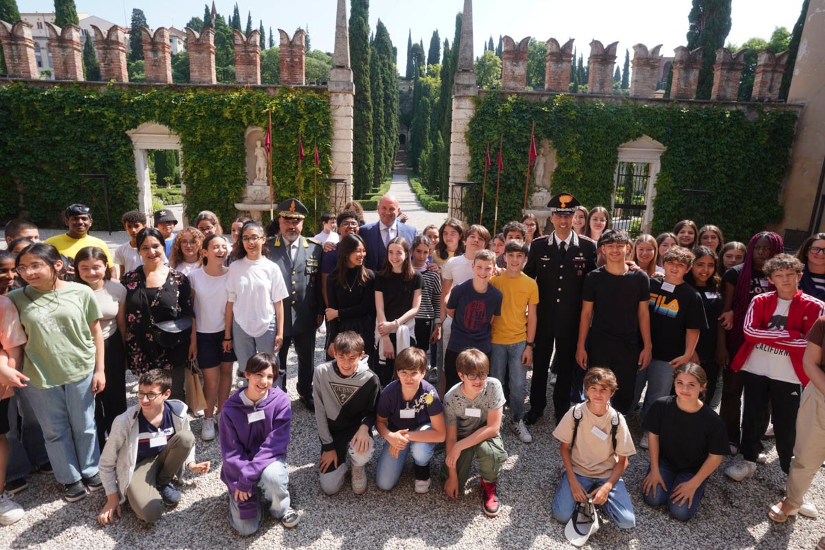 Questura - Scegli la strada giusta