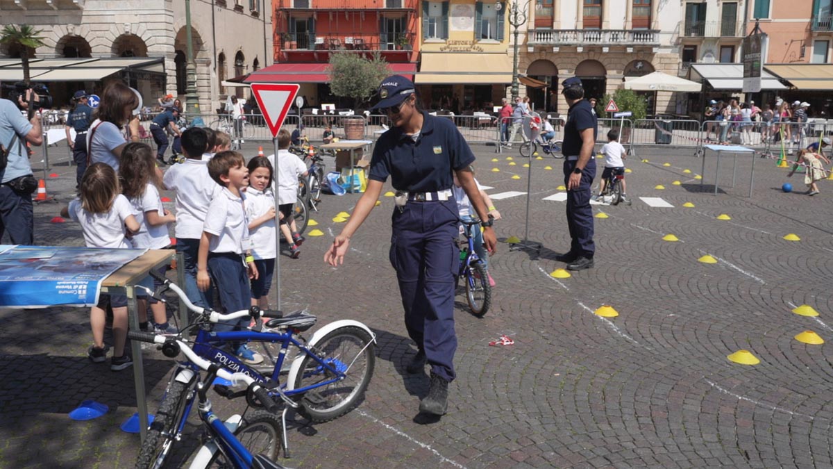 Verona - Educazione stradale scuole