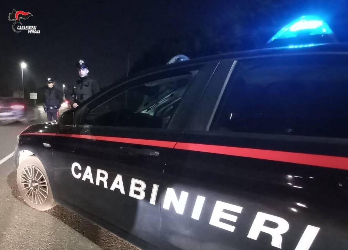 Carabinieri Napoli Villafranca Verona ladri catalizzatori