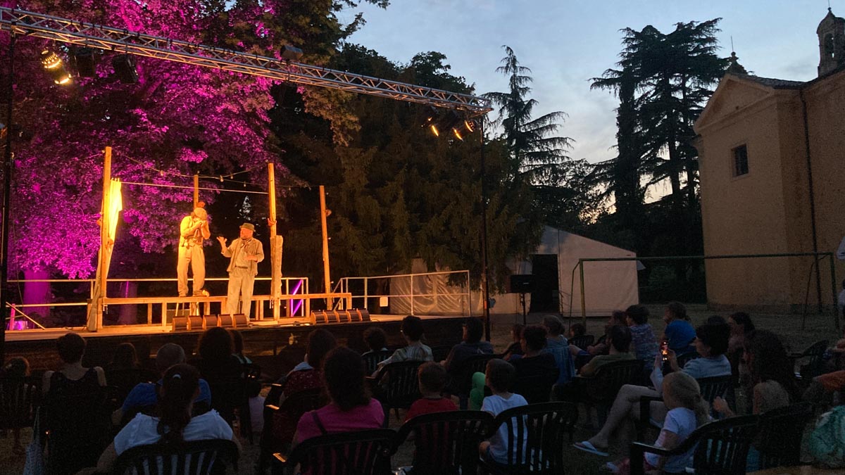 Festival Gambe all'aria