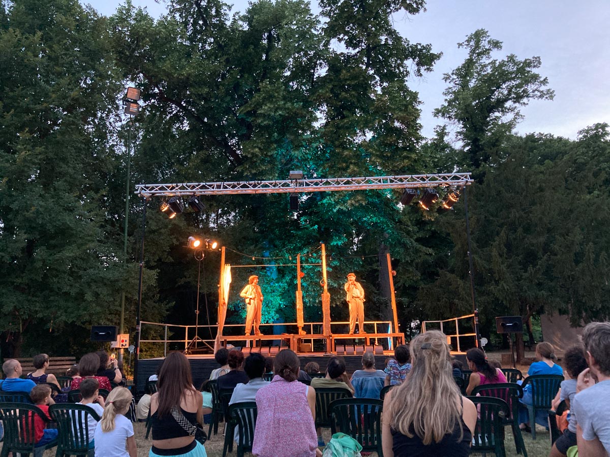 Festival Gambe all'aria