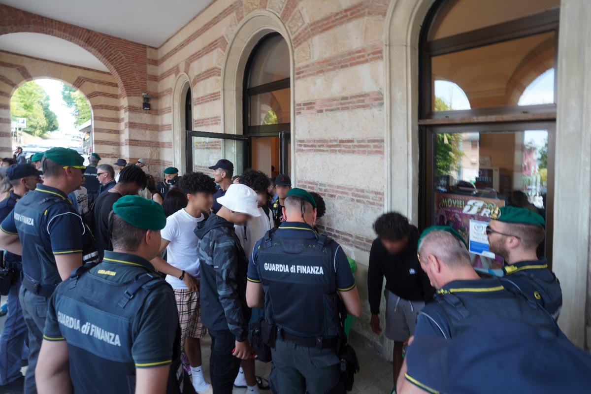 Peschiera del Garda - controlli 2 giugno 2023