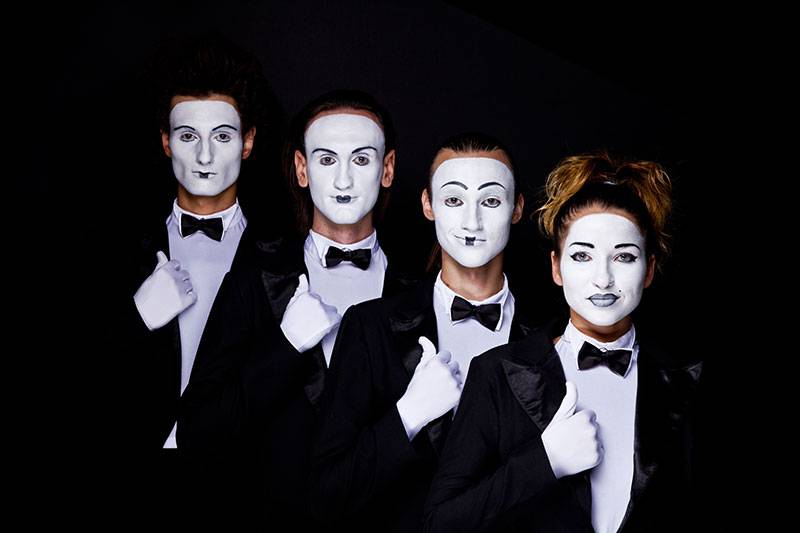 esibizione apertura accademia d'arte circense di Verona a Quinto