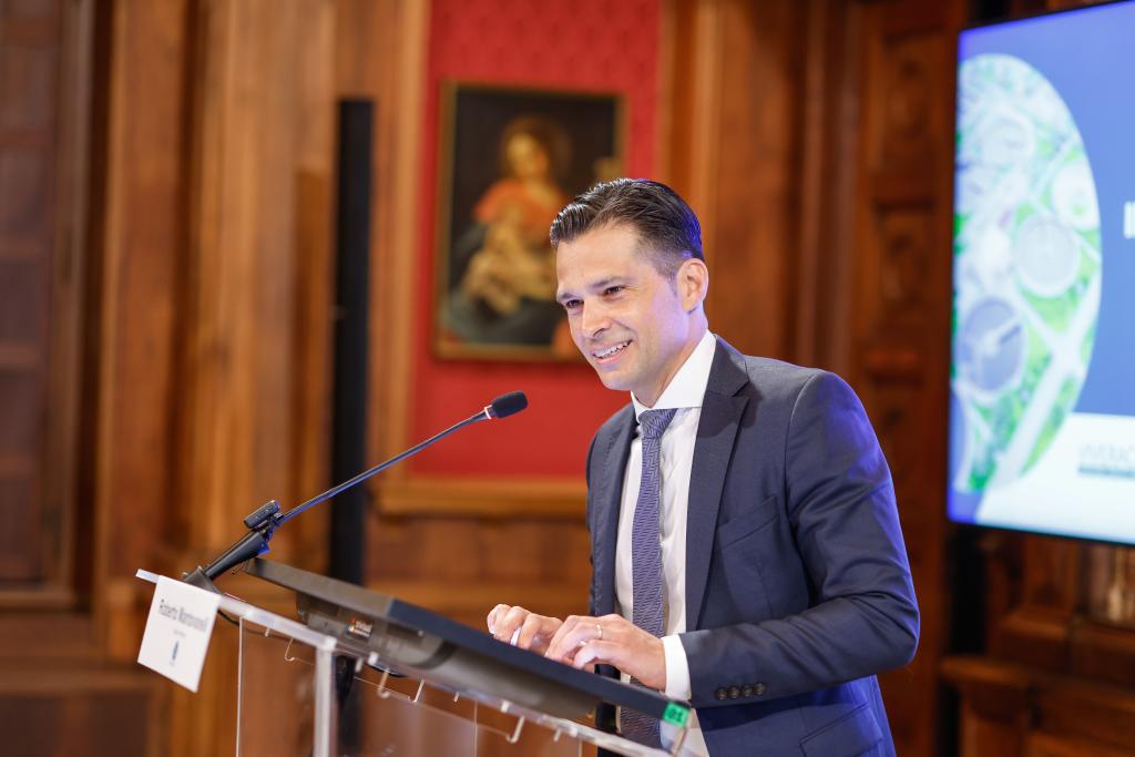 Roberto Mantovanelli, nuovo vicepresidente di Aqua Publica Europea