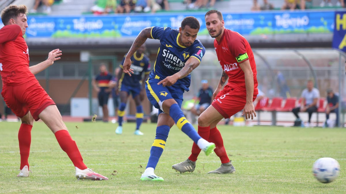 Amichevole Hellas Verona-Top 22 Dilettanti