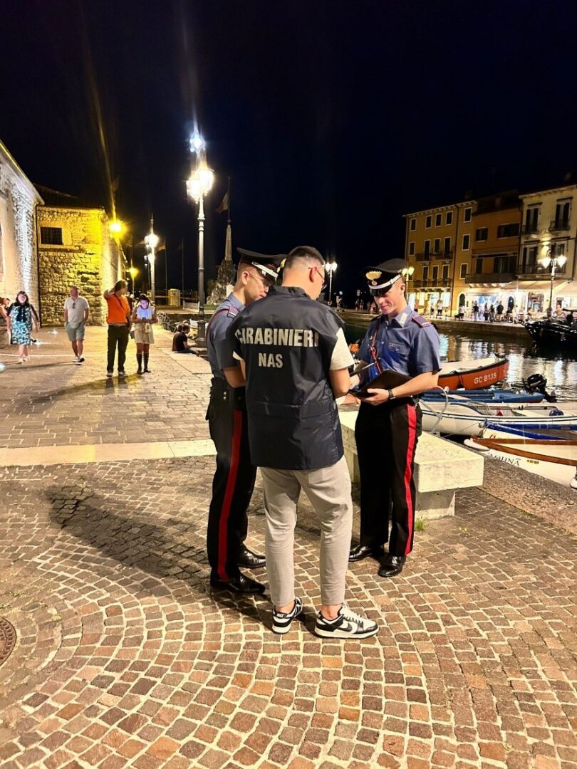 Carabinieri Lazise controlli NAS (2)