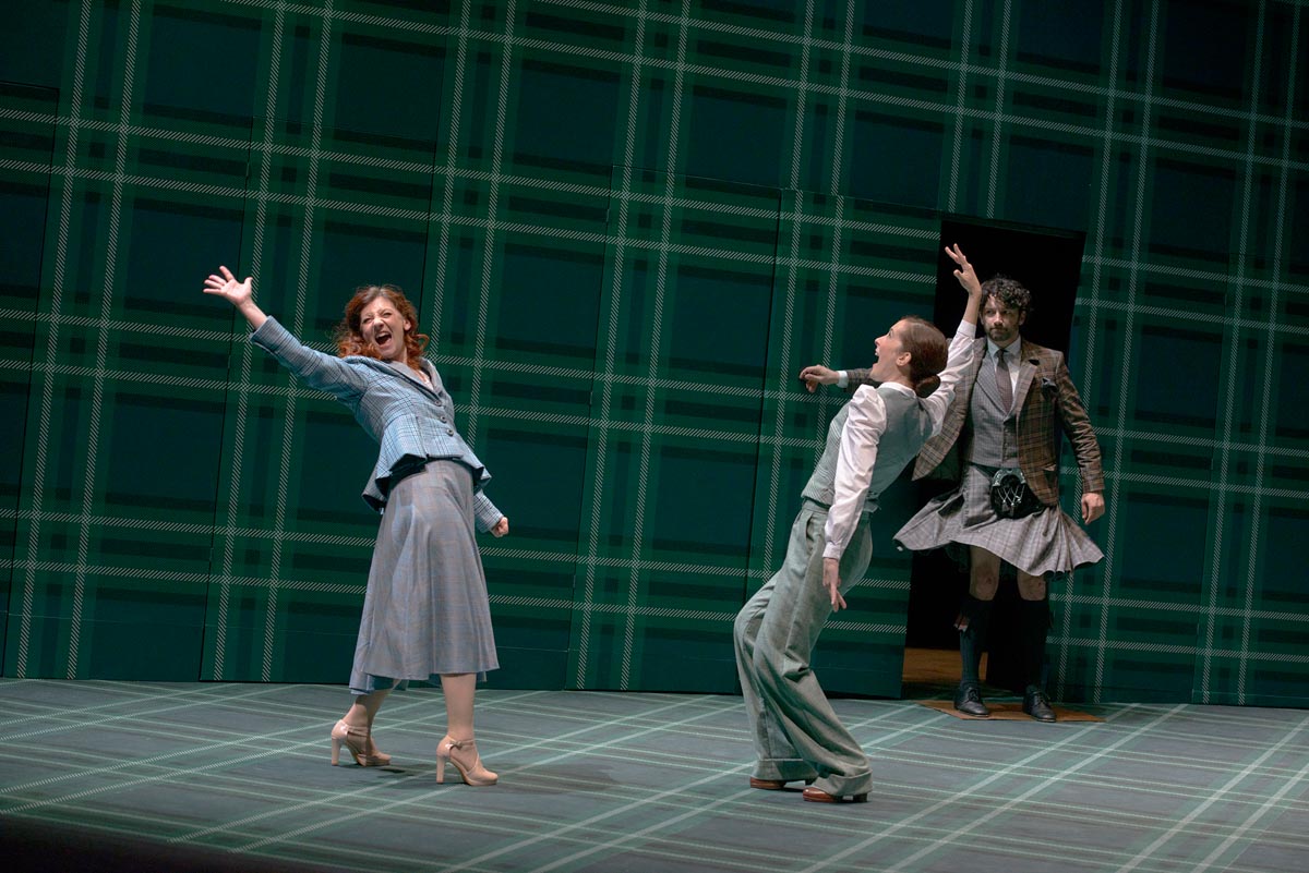 Le allegre comari di Windsor di Andrea Chiodi