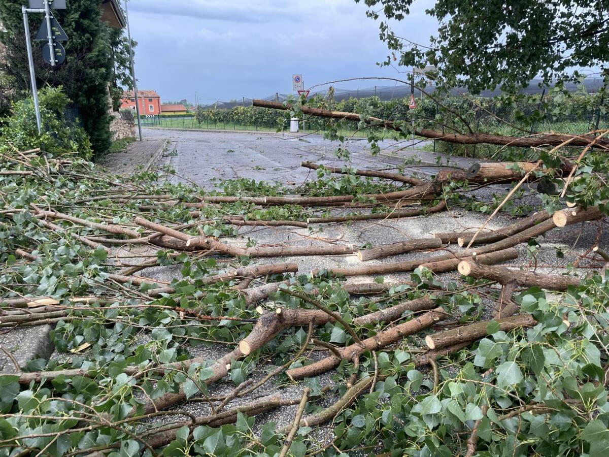 Caldiero maltempo grandine temporali